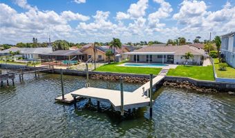 6334 COCOA Ln, Apollo Beach, FL 33572