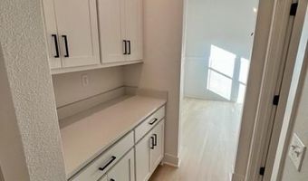 6207 SW Luna Ln, Bentonville, AR 72713