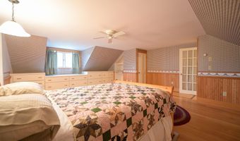 721 Hewitt Rd, Bristol, VT 05443