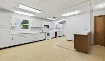 2082 W State Road 54, Bloomfield, IN 47424