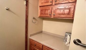 2543 Burlingham Dr, Ashtabula, OH 44004