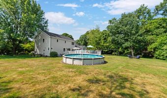 91 Ford St, Ansonia, CT 06401