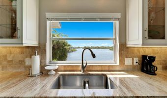 1024 SONATA Ln, Apollo Beach, FL 33572