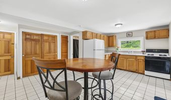 241 E Hardscrabble Rd, Auburn, ME 04210