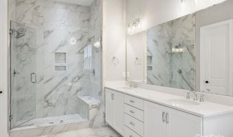 822 River Oaks Ln, Charlotte, NC 28226