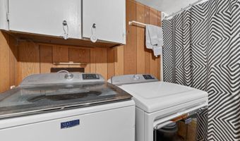 211 Circle Inn Dr, Chubbuck, ID 83202