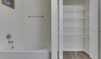 1801 Sonesta Way, Indianapolis, IN 46217