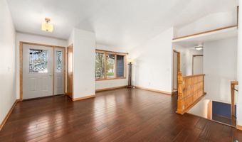 209 W Ironwood St, Brandon, SD 57005