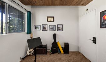 24333 Horst Dr, Crestline, CA 92325