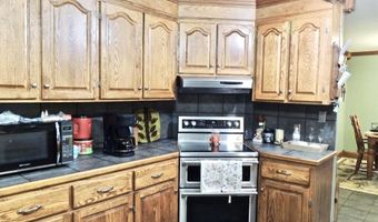 1389 Bethel Church Rd, Bassfield, MS 39421