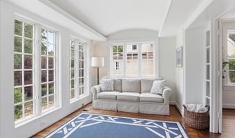 2316 N STAFFORD St, Arlington, VA 22207