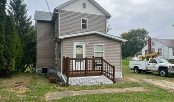 415 S 8th St, Monmouth, IL 61462