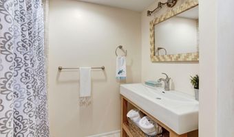 209 WINCHESTER BEACH Dr, Annapolis, MD 21409