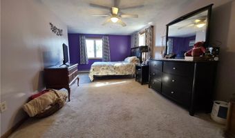 31 Primrose Ln D, North Providence, RI 02904