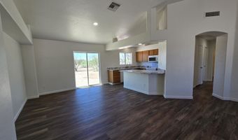 1211 E Desert Sky Ln, Benson, AZ 85602