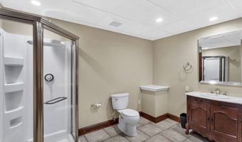 118 Lakeland Dr, Adams Twp., PA 16046