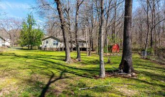 40 Chimney Rd, Batesville, AR 72501