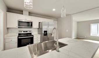 19572 Lakewood Ct, Aurora, OR 97002