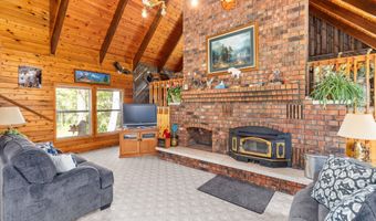 627 GRANDVIEW Dr, Alpine, WY 83128