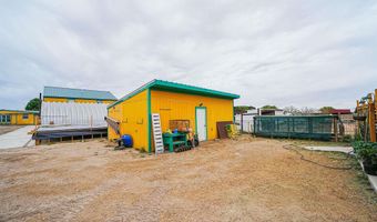 7424 Dulce Rd, Carlsbad, NM 88220