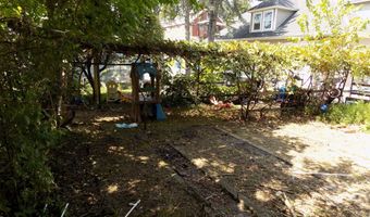 23 Evergreen St, Bristol, CT 06010