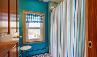 5075 Old Post Rd, Charlestown, RI 02813