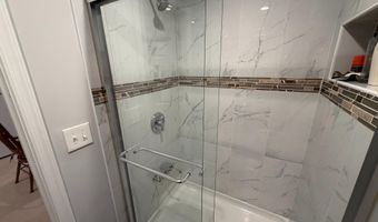 44140 BRISTOW Cir, Ashburn, VA 20147