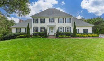 29 Weatherdeck Dr, Bourne, MA 02532