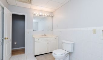 59 Livingston Ave, Andover, NJ 07801