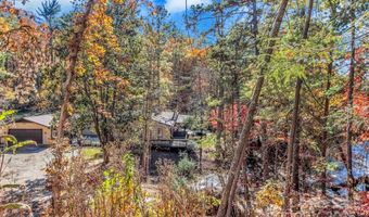 111 Hidden Pond Ln, Asheville, NC 28804