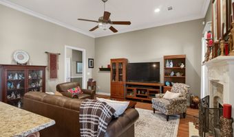 3918 Le Brooke Ln, Benton, LA 71006