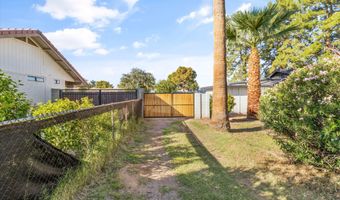 2029 W SHAWNEE Dr, Chandler, AZ 85224