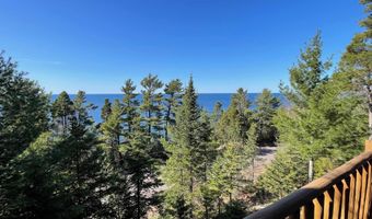 6856 Five Mile Pt, Allouez, MI 49805