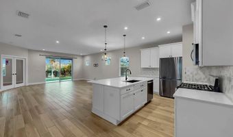 5524 DEL CORONADO Dr, Apollo Beach, FL 33572