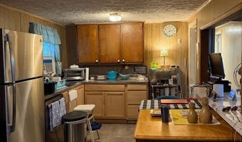 67 Lee Road 16, Auburn, AL 36830