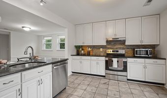 332 CHARRED OAK Ct, Annapolis, MD 21409