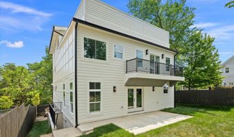 2902 VISTA St NE, Washington, DC 20018