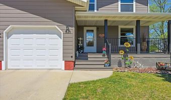 1323 Dacar St, Belle Fourche, SD 57717
