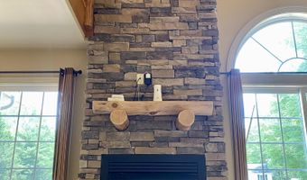 211 Keats Ln, Albrightsville, PA 18210