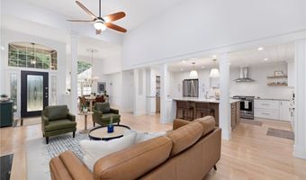 5 Woodbine Ln, Exeter, RI 02822