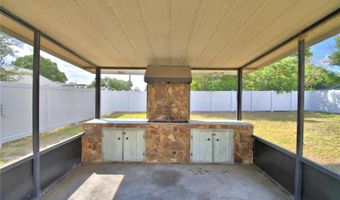 208 CENTER St, Auburndale, FL 33823