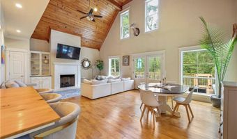 921 Carriage Way, Baton Rouge, LA 70808
