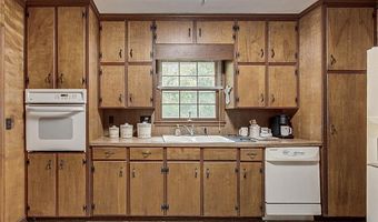 2087 Old Lexington Rd, Asheboro, NC 27205