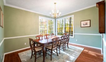 6289 Scarborough Dr SE, Ada, MI 49301