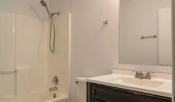 1302 Talmadge Dr, Bainbridge, GA 39817