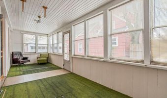 9 Willow St, Auburn, ME 04210