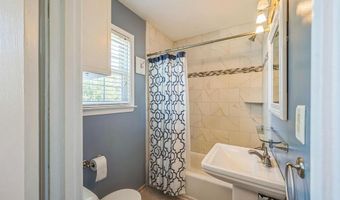 221 FULLING MILL Ln, Ambler, PA 19002
