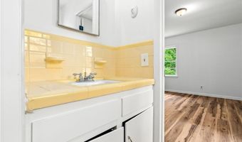 44 CAROL St, Alexander City, AL 35010