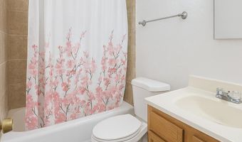108 S OCOTILLO Dr, Apache Junction, AZ 85120