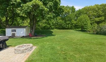 127 Sun Valley Dr, Cumberland, RI 02864